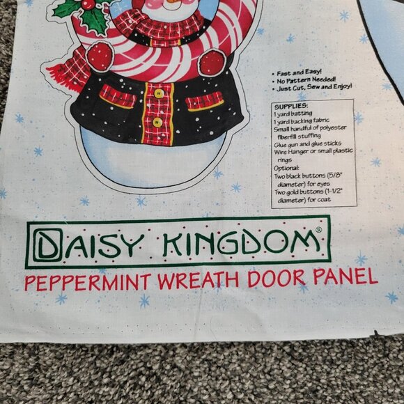 Daisy Kingdom Peppermint Wreath Door Panel Fabric Craft Project Snowman - Picture 3 of 7